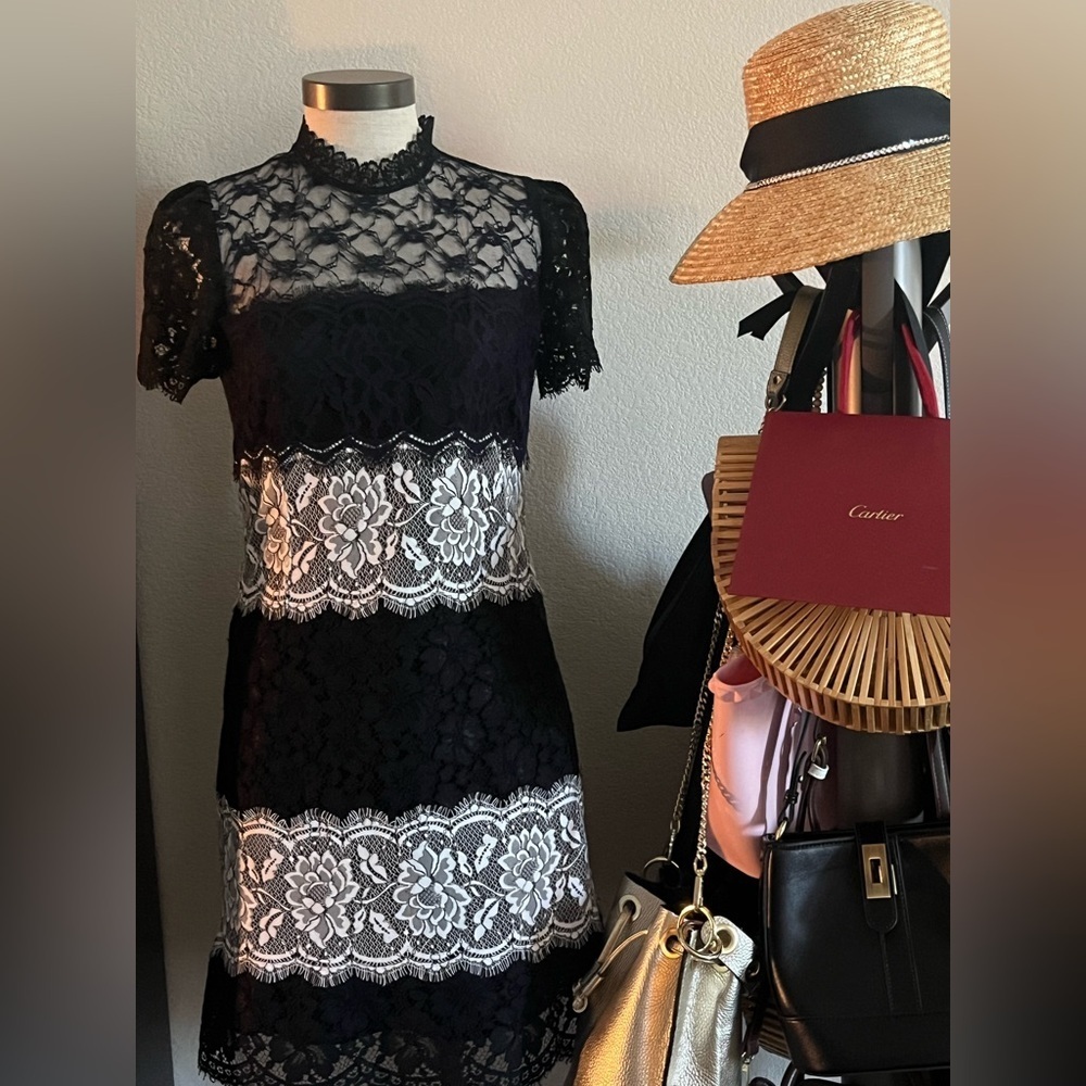 Sandro Black and White Lace Mini Dress size 1 🎩🎩